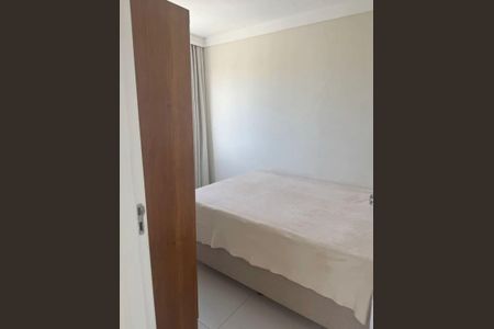 Quarto de apartamento para alugar com 2 quartos, 40m² em IAPI, Salvador