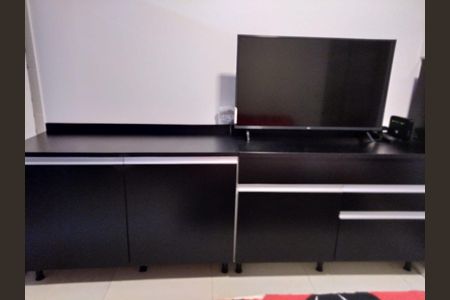 Sala/Quarto de kitnet/studio à venda com 1 quarto, 42m² em Campo Grande, São Paulo