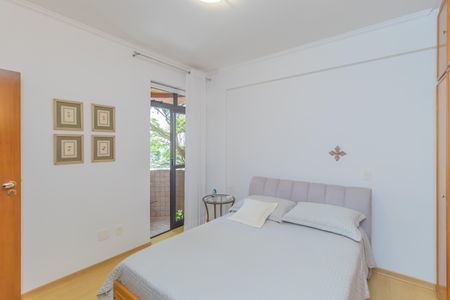 Apartamento à venda com 102m², 3 quartos e 2 vagas Apartamento à venda com 102m², 3 quartos e 2 vagasQuarto Suíte