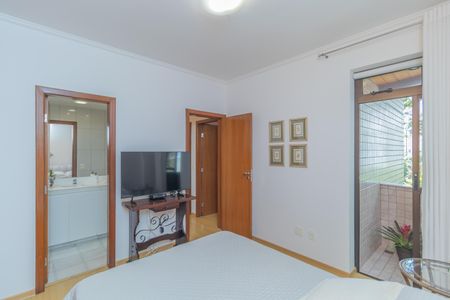 Apartamento à venda com 102m², 3 quartos e 2 vagas Apartamento à venda com 102m², 3 quartos e 2 vagasQuarto Suíte