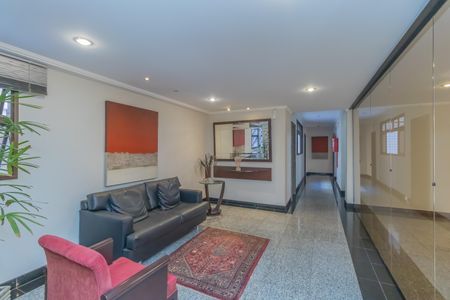 Apartamento à venda com 102m², 3 quartos e 2 vagas Apartamento à venda com 102m², 3 quartos e 2 vagasHall de entrada