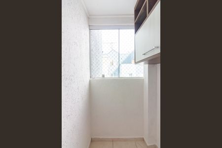 Sacada de apartamento para alugar com 2 quartos, 44m² em São Pedro, Osasco