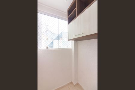 Sacada de apartamento para alugar com 2 quartos, 44m² em São Pedro, Osasco