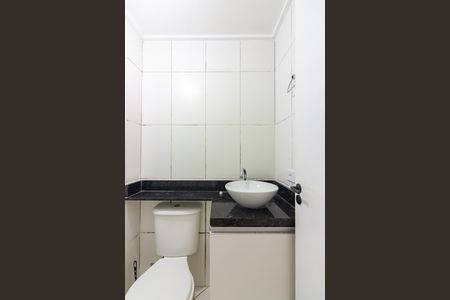 Apartamento para alugar com 44m², 2 quartos e 1 vaga Apartamento para alugar com 44m², 2 quartos e 1 vagaBanheiro