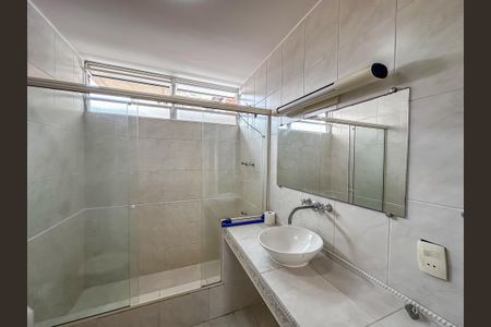 Casa de condomínio à venda com 140m², 3 quartos e 1 vaga