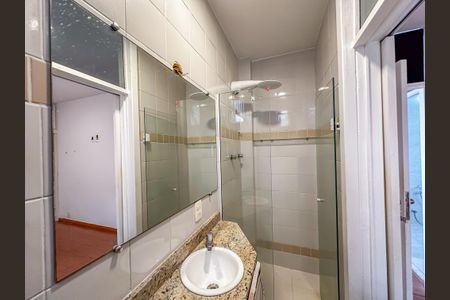 Casa de condomínio à venda com 140m², 3 quartos e 1 vaga