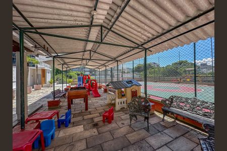 Casa de condomínio à venda com 140m², 3 quartos e 1 vaga