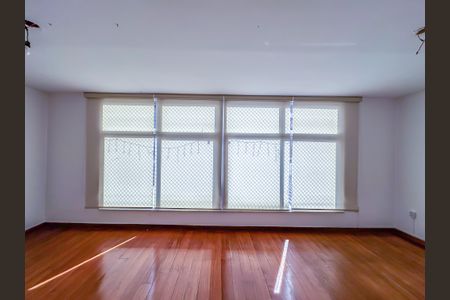 Casa de condomínio à venda com 140m², 3 quartos e 1 vaga