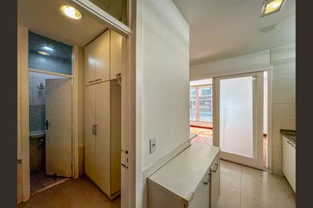 Casa de condomínio à venda com 140m², 3 quartos e 1 vaga