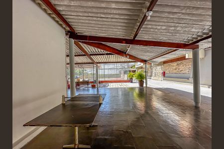 Casa de condomínio à venda com 140m², 3 quartos e 1 vaga
