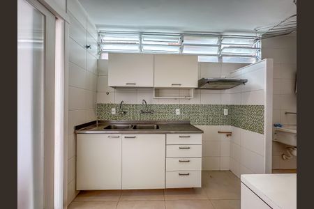Casa de condomínio à venda com 140m², 3 quartos e 1 vaga