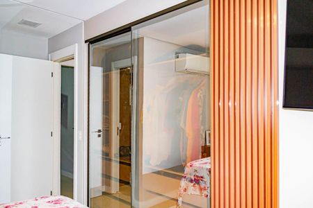 Apartamento à venda com 70m², 2 quartos e 1 vaga Apartamento à venda com 70m², 2 quartos e 1 vagaSuite