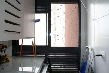 Apartamento à venda com 70m², 2 quartos e 1 vaga Apartamento à venda com 70m², 2 quartos e 1 vagaárea de serviço