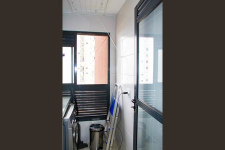Apartamento à venda com 70m², 2 quartos e 1 vaga Apartamento à venda com 70m², 2 quartos e 1 vagaÁrea de Serviço