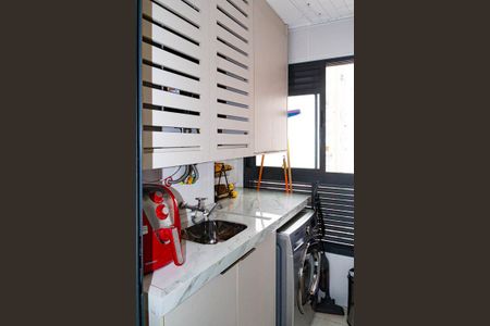 Apartamento à venda com 70m², 2 quartos e 1 vaga Apartamento à venda com 70m², 2 quartos e 1 vagaÁrea de Serviço