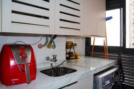 Apartamento à venda com 70m², 2 quartos e 1 vaga Apartamento à venda com 70m², 2 quartos e 1 vagaÁrea de Serviço