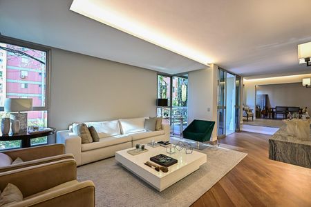 Sala de apartamento à venda com 3 quartos, 195m² em Real Parque, São Paulo