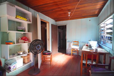 Casa à venda com 79m², 1 quarto e 5 vagasSala 2