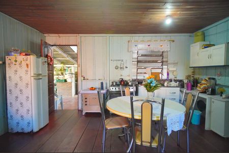 Casa à venda com 79m², 1 quarto e 5 vagasSala/Cozinha