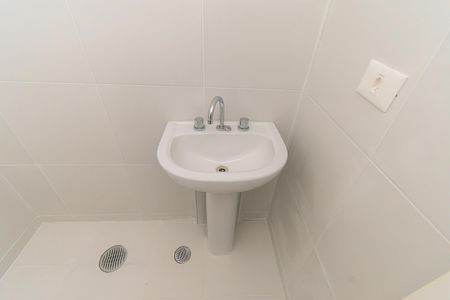 Apartamento à venda com 63m², 3 quartos e 1 vaga Apartamento à venda com 63m², 3 quartos e 1 vagaBanheiro 2