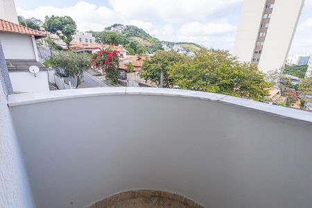 Apartamento à venda com 62m², 2 quartos e 2 vagas Apartamento à venda com 62m², 2 quartos e 2 vagasvaranda