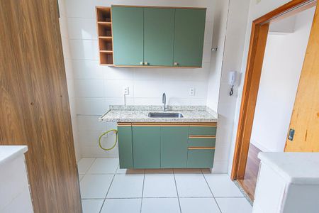 Apartamento à venda com 62m², 2 quartos e 2 vagas Apartamento à venda com 62m², 2 quartos e 2 vagascozinha