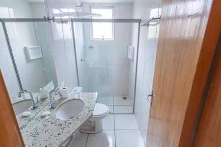 Apartamento à venda com 62m², 2 quartos e 2 vagas Apartamento à venda com 62m², 2 quartos e 2 vagassuite