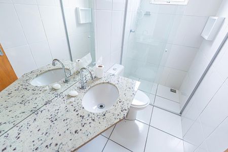 Apartamento à venda com 62m², 2 quartos e 2 vagas Apartamento à venda com 62m², 2 quartos e 2 vagassuite