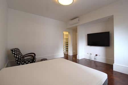 Apartamento para alugar com 300m², 4 quartos e 4 vagasQuarto 3 - Suíte