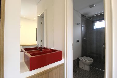 Apartamento para alugar com 300m², 4 quartos e 4 vagasBanheiro da Suíte 4