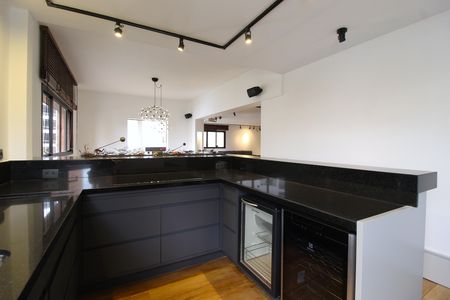 Apartamento para alugar com 300m², 4 quartos e 4 vagasSala de Jantar
