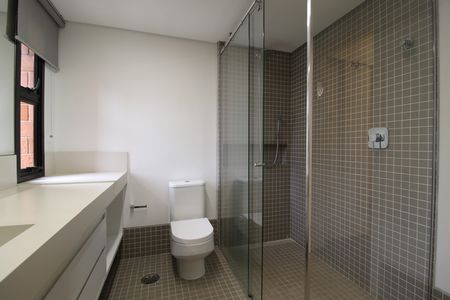 Apartamento para alugar com 300m², 4 quartos e 4 vagasBanheiro da Suíte 3