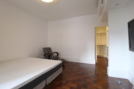 Apartamento para alugar com 300m², 4 quartos e 4 vagasQuarto 3 - Suíte