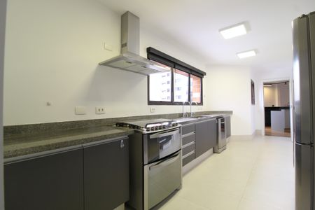 Apartamento para alugar com 300m², 4 quartos e 4 vagasCozinha