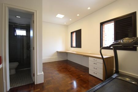 Apartamento para alugar com 300m², 4 quartos e 4 vagasQuarto 4 - Suíte