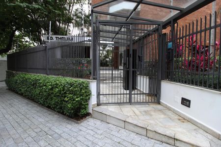 Apartamento para alugar com 300m², 4 quartos e 4 vagasFachada