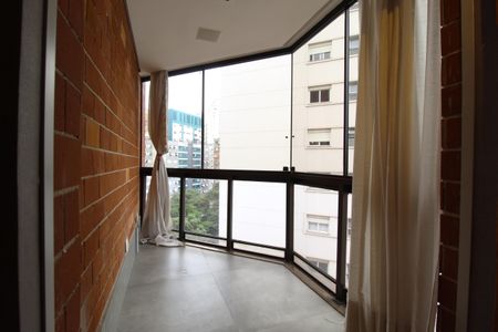 Varanda de apartamento para alugar com 4 quartos, 300m² em Vila Uberabinha, São Paulo