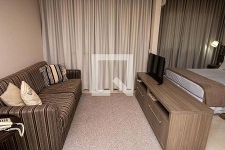 Apartamento para alugar com 35m², 1 quarto e 1 vagaSala / Quarto