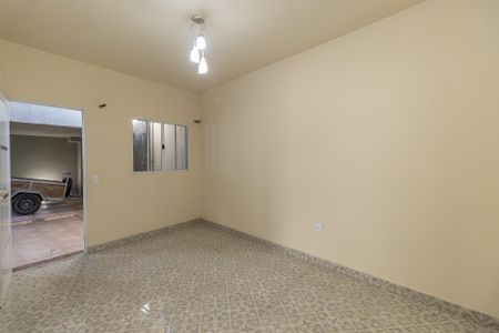 Casa para alugar com 80m², 3 quartos e 1 vagaSala