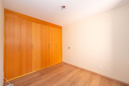 Apartamento para alugar com 181m², 3 quartos e 2 vagas Apartamento para alugar com 181m², 3 quartos e 2 vagasQUARTO3