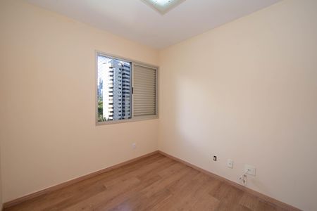 Apartamento para alugar com 181m², 3 quartos e 2 vagas Apartamento para alugar com 181m², 3 quartos e 2 vagasQUARTO2