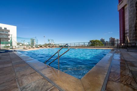 Apartamento para alugar com 181m², 3 quartos e 2 vagas Apartamento para alugar com 181m², 3 quartos e 2 vagasPISCINA