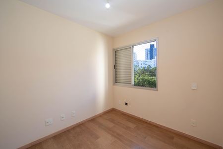 Apartamento para alugar com 181m², 3 quartos e 2 vagas Apartamento para alugar com 181m², 3 quartos e 2 vagasQUARTO1