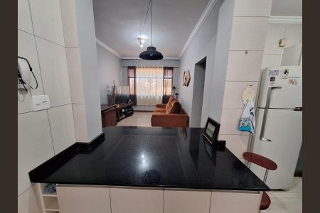 Apartamento à venda com 69m², 2 quartos e 1 vaga Apartamento à venda com 69m², 2 quartos e 1 vagaCozinha