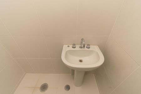 Apartamento à venda com 64m², 3 quartos e 1 vagaBanheiro 2