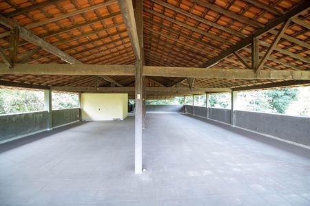 Casa para alugar com 215m², 4 quartos e 4 vagasTerraço