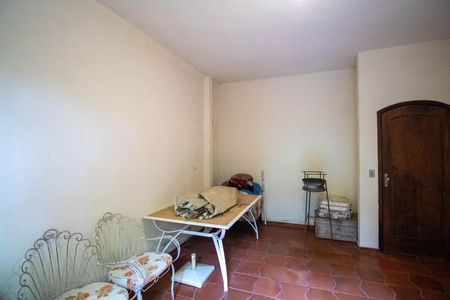 Casa para alugar com 215m², 4 quartos e 4 vagasQuarto 4