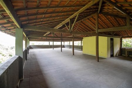 Casa para alugar com 215m², 4 quartos e 4 vagasTerraço
