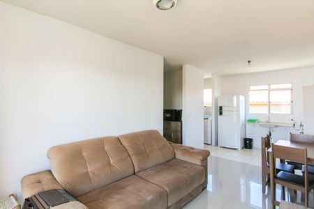 Sala de apartamento à venda com 3 quartos, 60m² em Igara, Canoas