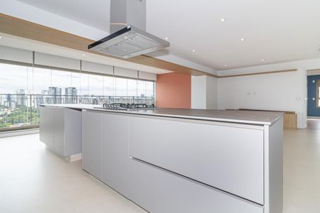 Apartamento para alugar com 149m², 3 quartos e 2 vagas Apartamento para alugar com 149m², 3 quartos e 2 vagasCozinha